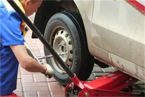 高陵附近拖车24小时服务热线电话