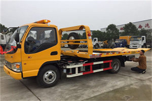 高陵哪里有拖车服务